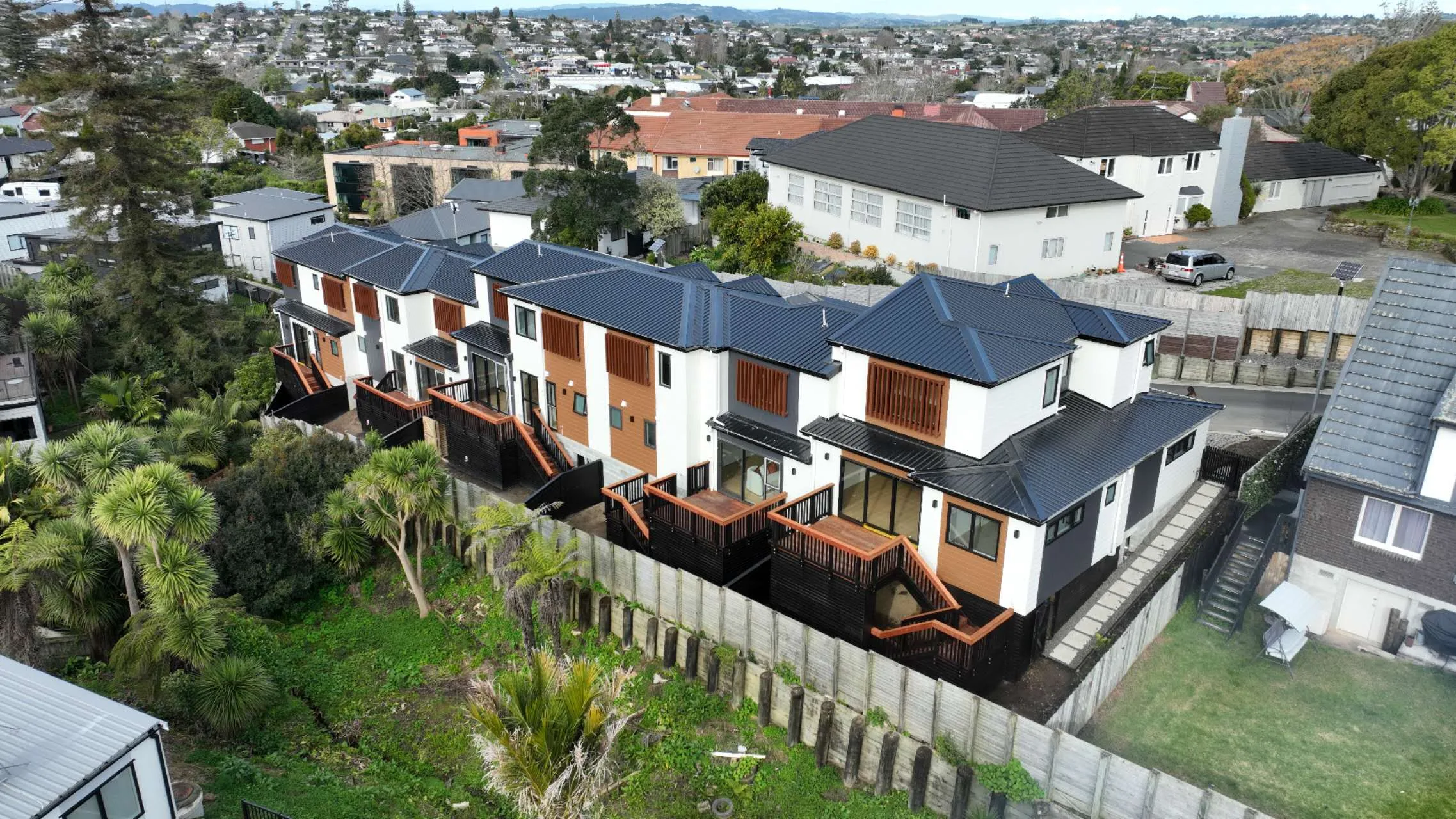 Howick — completed homes, aerial view